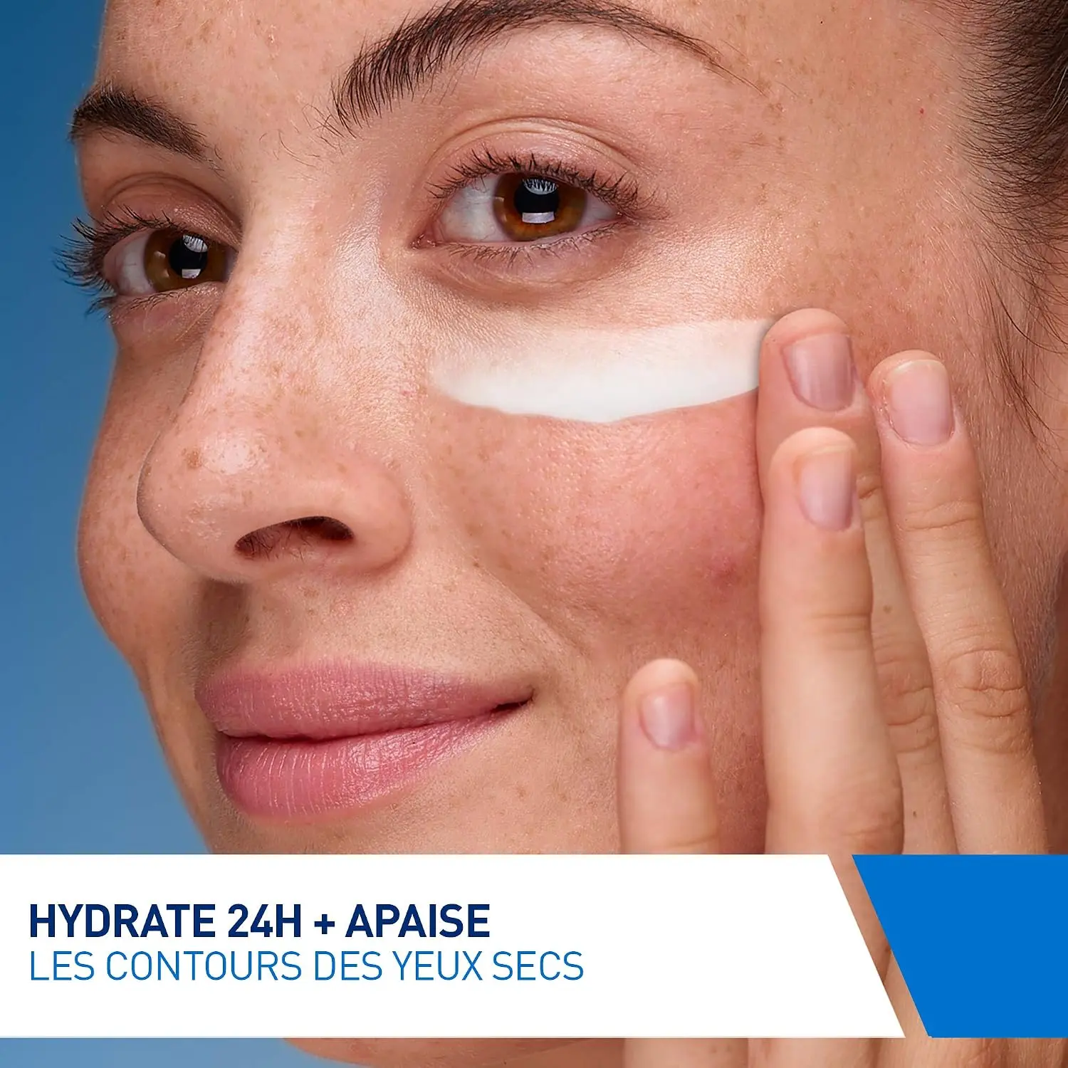 Application contour des yeux — visuel de marque CeraVe